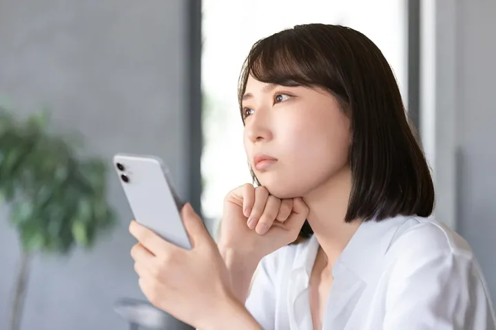心配性な女性の特徴とは？恋愛・婚活で損しないための心理対策ガイドの画像